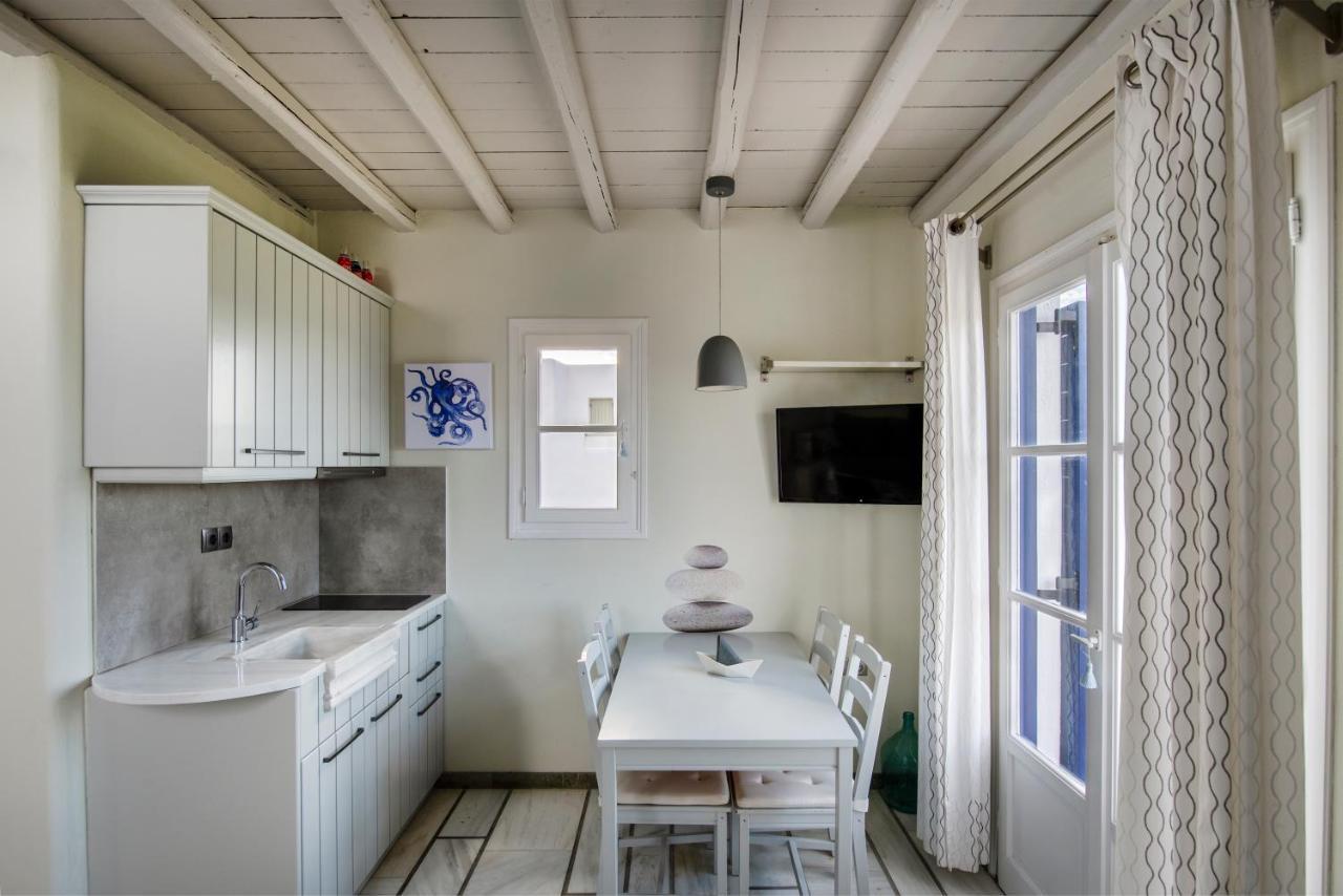 Pure White 1Bd House With Amazing Sea Views In Naousa Exterior foto